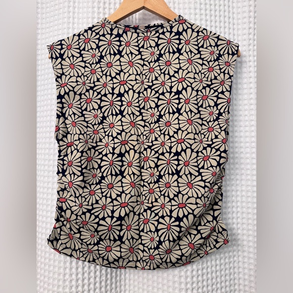 Mata Traders Ruched Top - Sleeveless with Flower Power Design - Picture 8 of 8